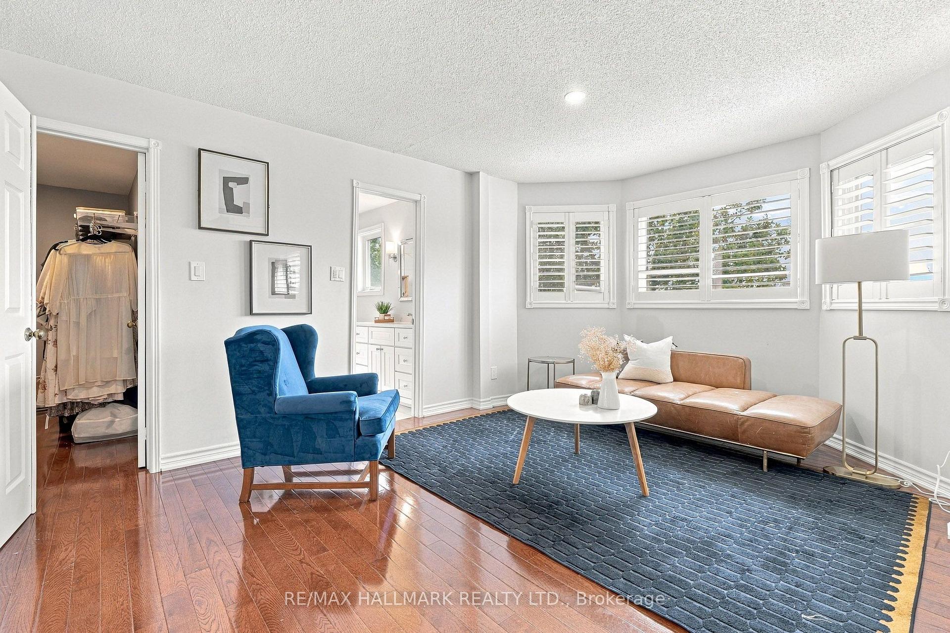 Photo 15 of 1246 Winterbourne Drive, Oakville, Clearview — HOMEH