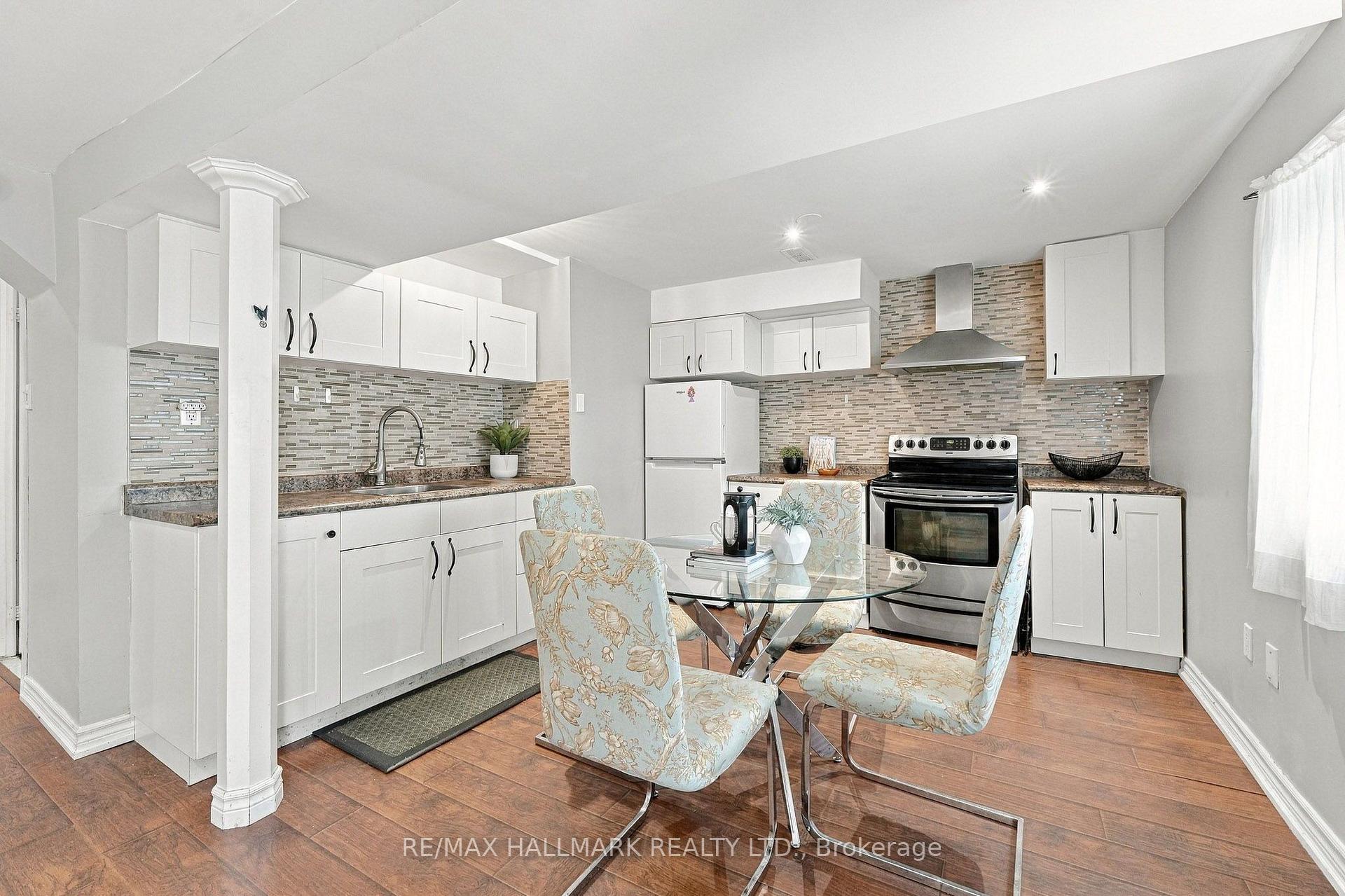 Photo 32 of 1246 Winterbourne Drive, Oakville, Clearview — HOMEH