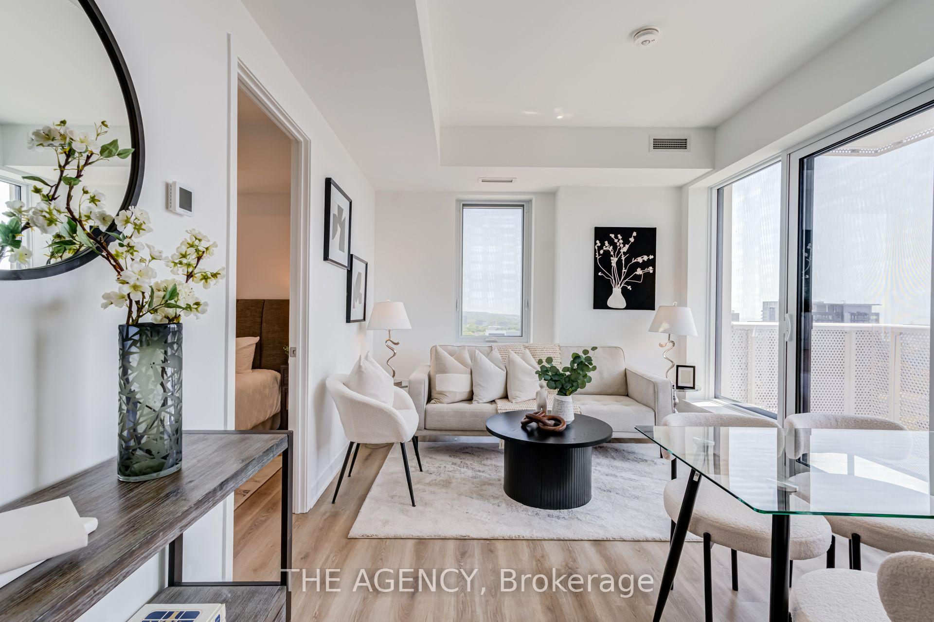 Photo of Unit 2403, 10 Oak Street