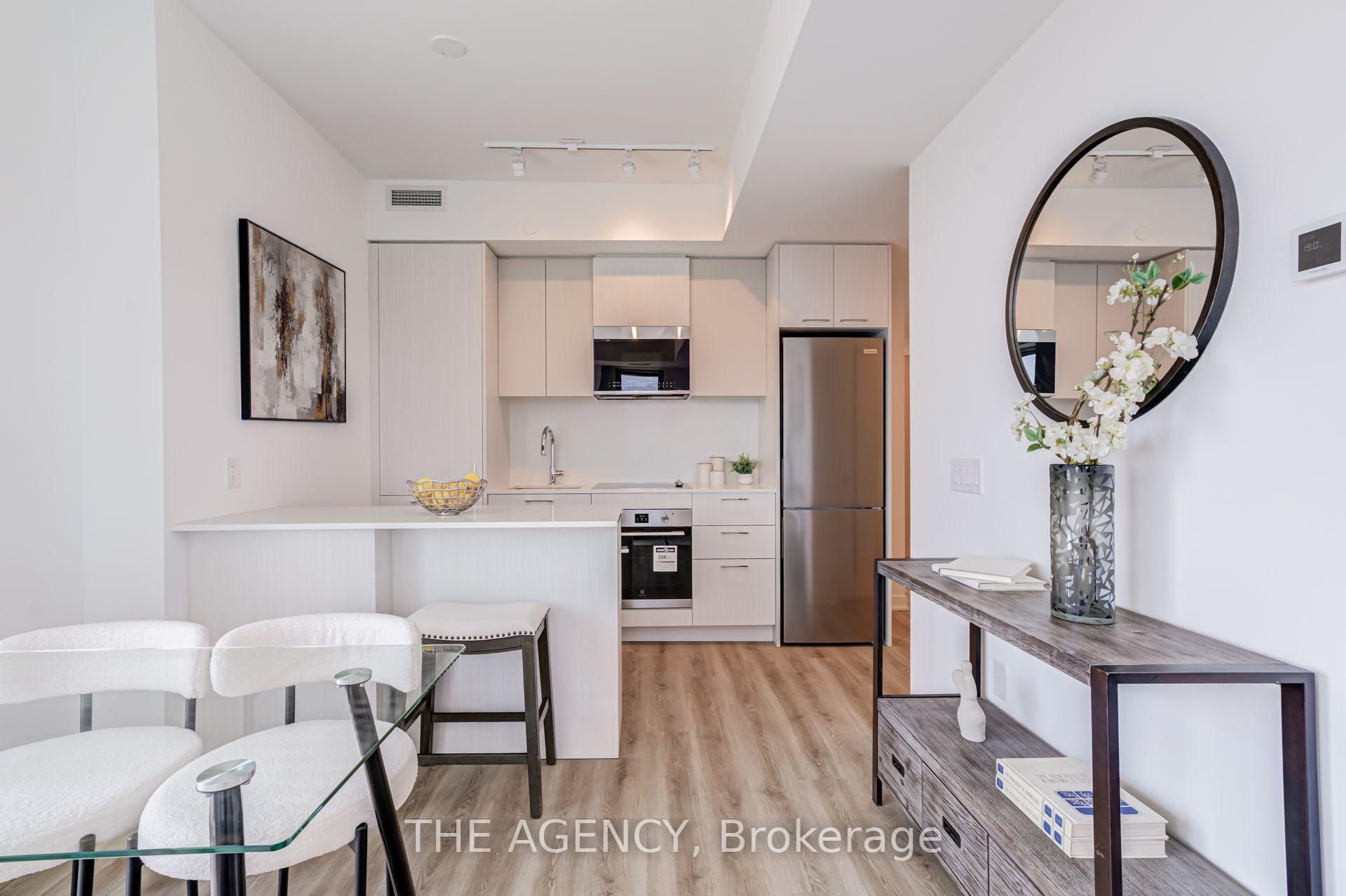 Photo 4 of Unit 2403, 10 Oak Street, Toronto, Regent Park — HOMEH