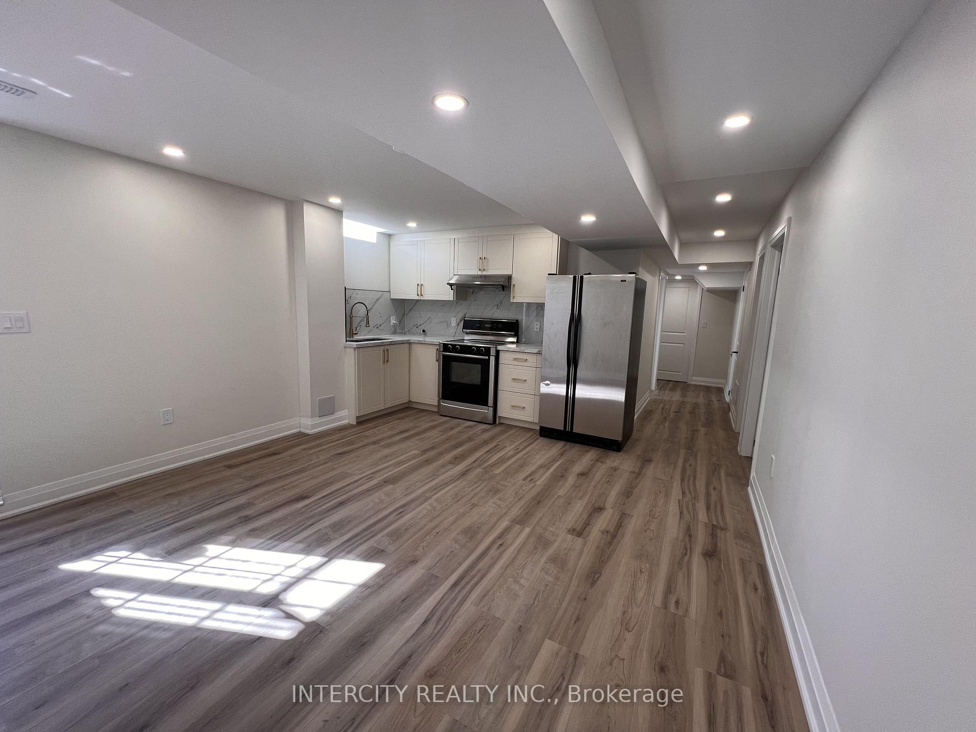 Photo 2 of Unit Basement, 50 Barber Drive, Halton Hills, Georgetown — HOMEH