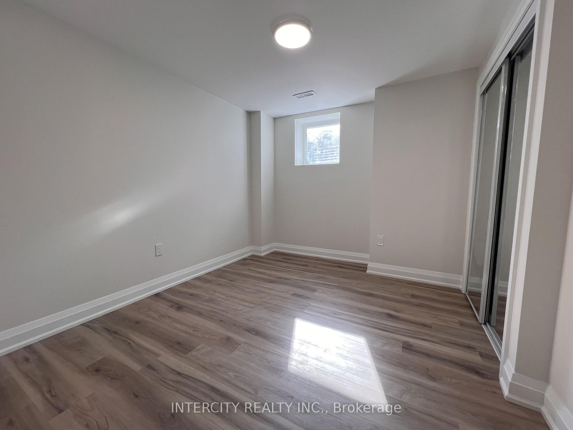 Photo 5 of Unit Basement, 50 Barber Drive, Halton Hills, Georgetown — HOMEH