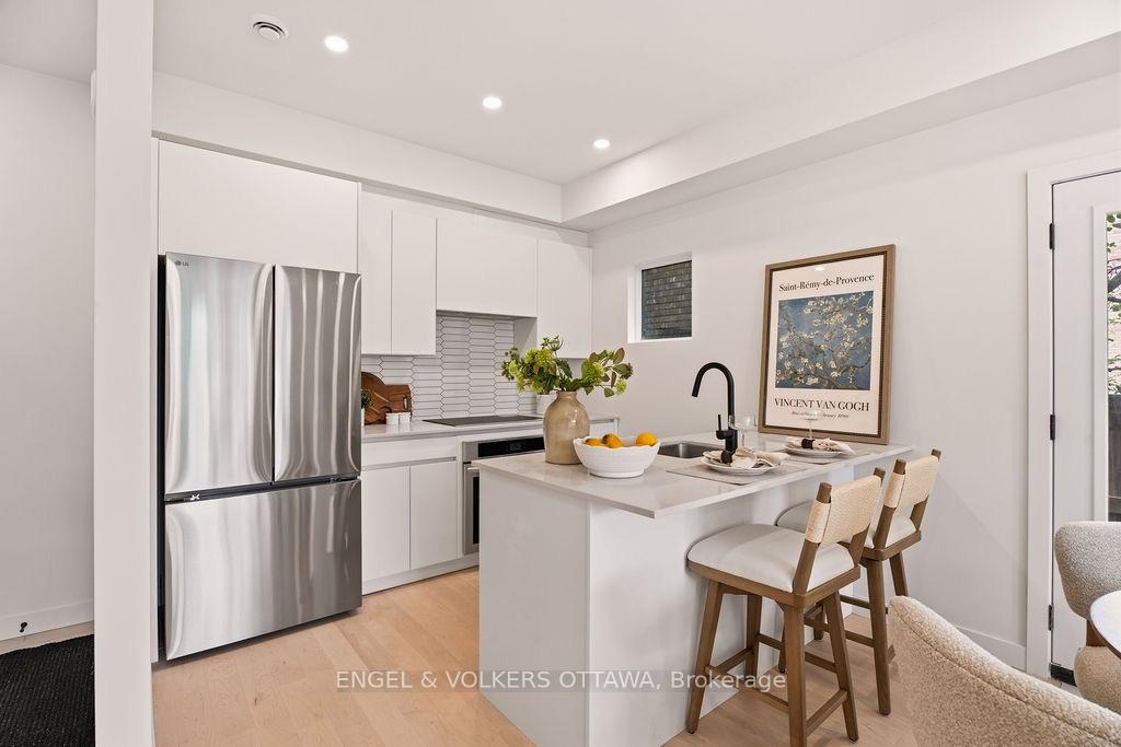 Photo 3 of Unit B, 49 Fairmont Avenue, Ottawa, Hintonburg — HOMEH