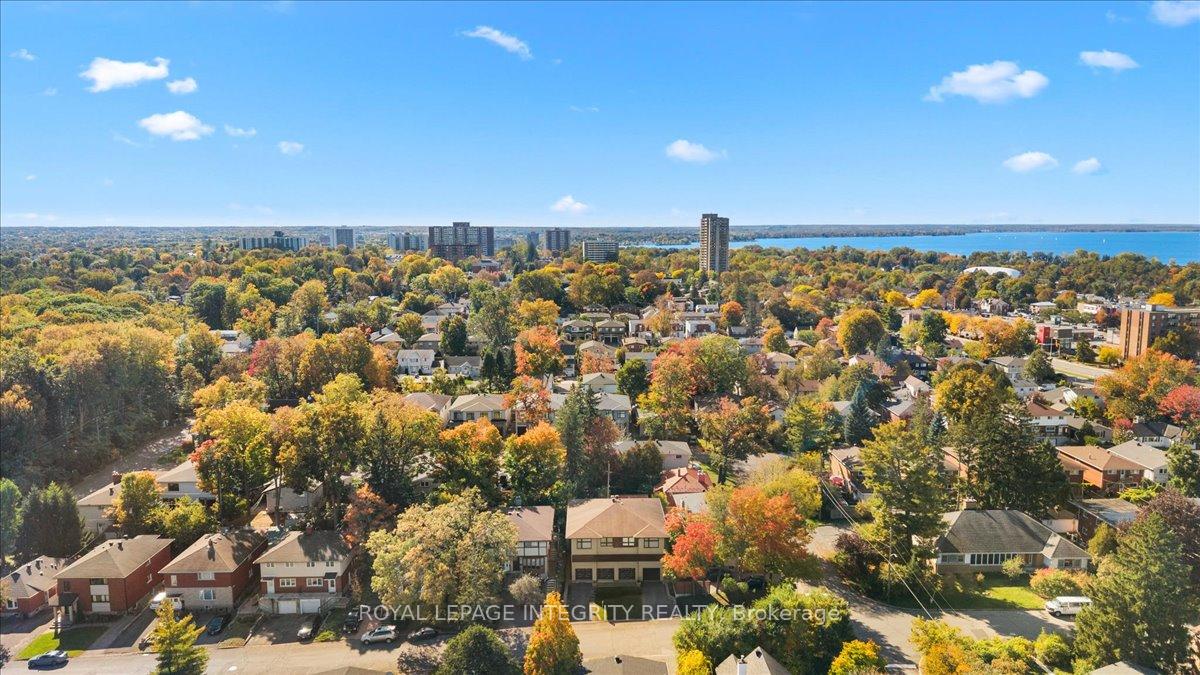 Photo 3 of 850 Tavistock Road, Ottawa, Queensway Terrace North — HOMEH
