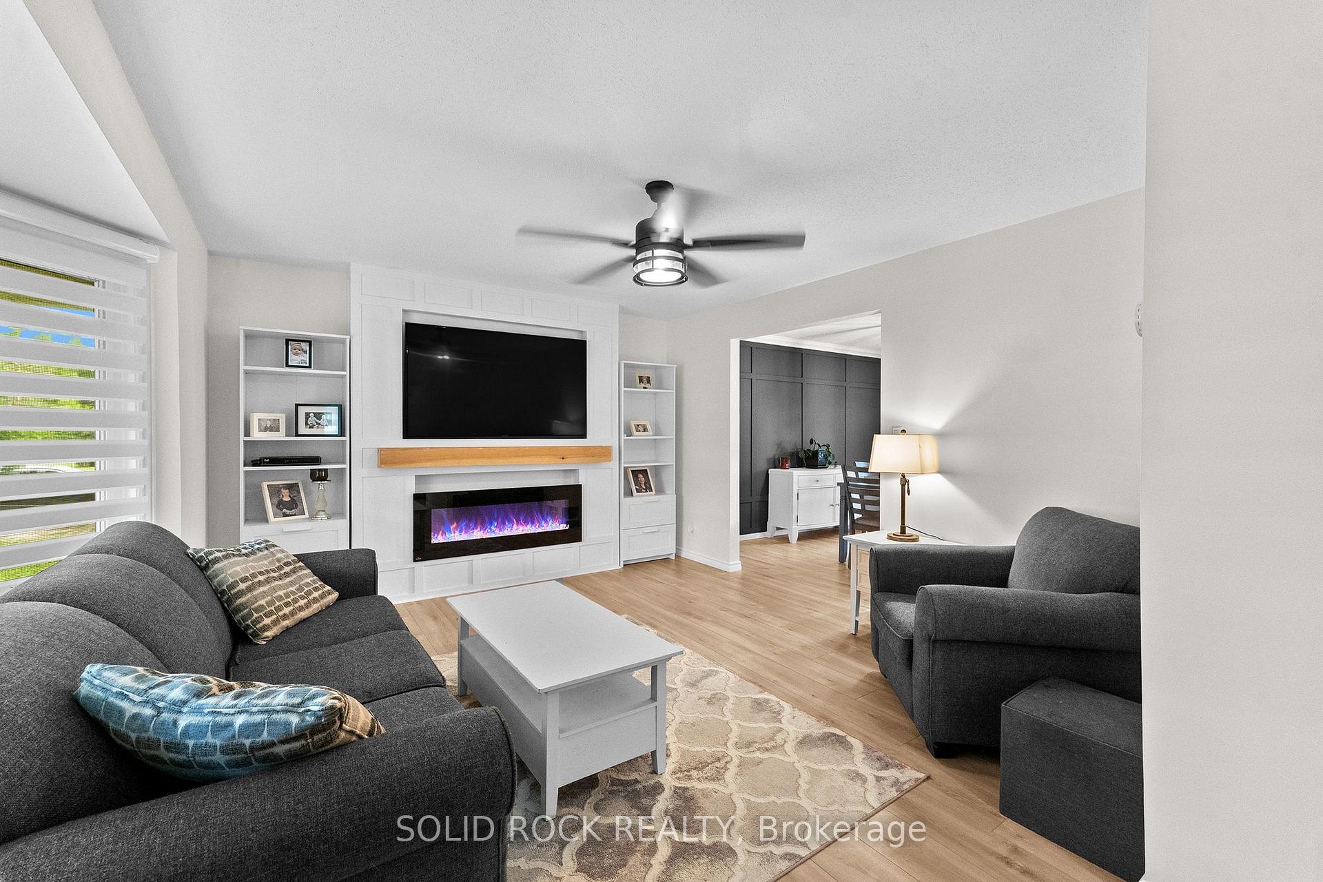Photo 11 of 708 Mckenzie Avenue, McNab/Braeside, Mcnab/Braeside Twps — HOMEH