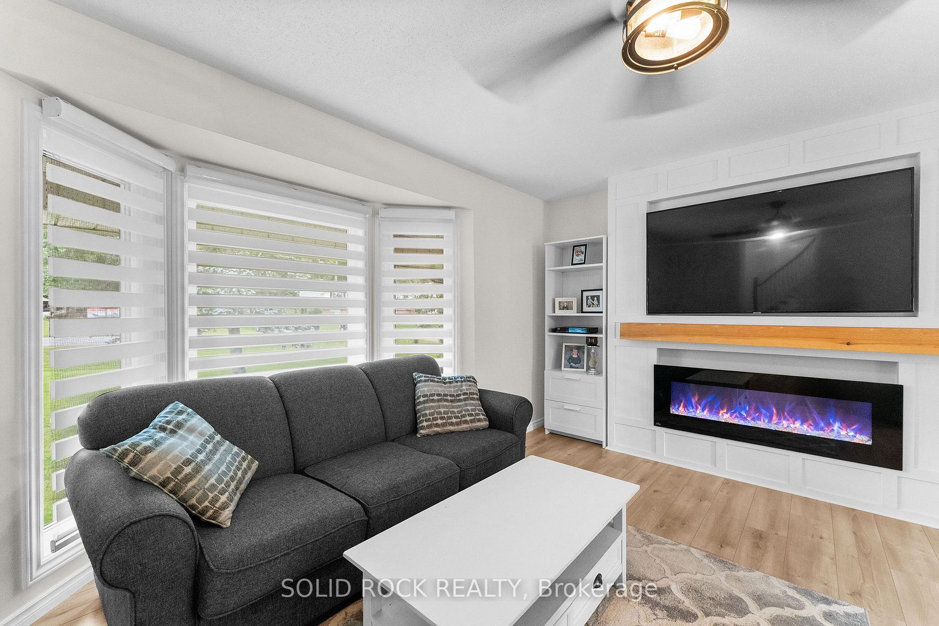Photo 12 of 708 Mckenzie Avenue, McNab/Braeside, Mcnab/Braeside Twps — HOMEH
