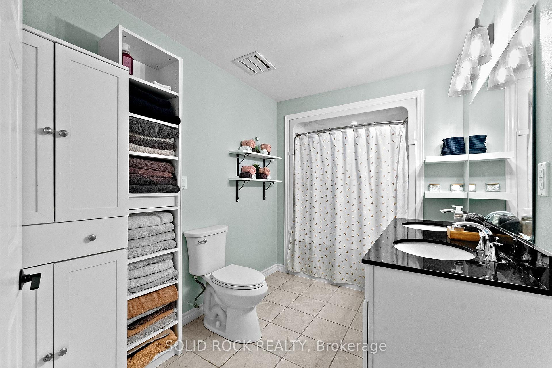 Photo 23 of 708 Mckenzie Avenue, McNab/Braeside, Mcnab/Braeside Twps — HOMEH