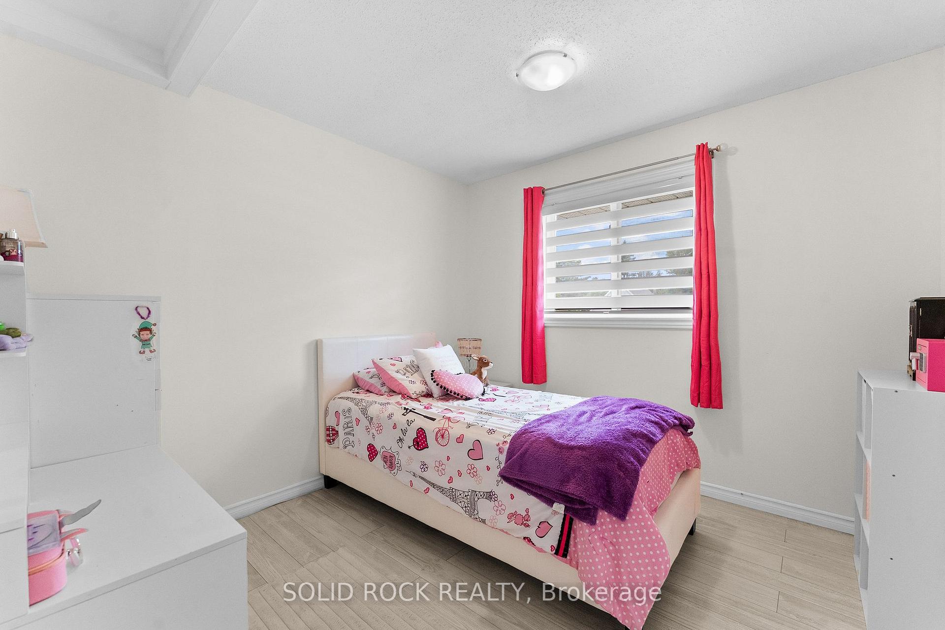 Photo 26 of 708 Mckenzie Avenue, McNab/Braeside, Mcnab/Braeside Twps — HOMEH