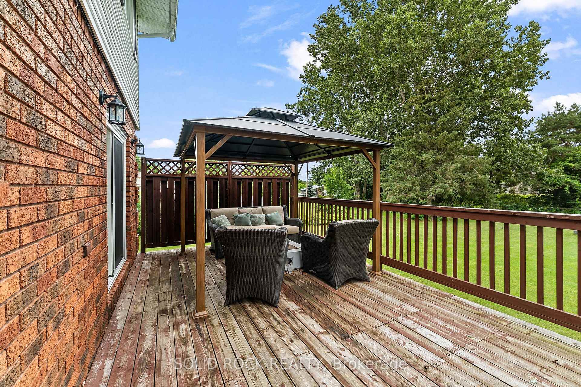 Photo 34 of 708 Mckenzie Avenue, McNab/Braeside, Mcnab/Braeside Twps — HOMEH