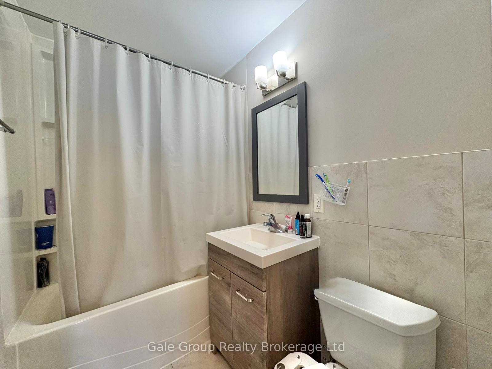 Photo 9 of Unit Unit-6, 25 Paisley Boulevard, Mississauga, Cooksville — HOMEH