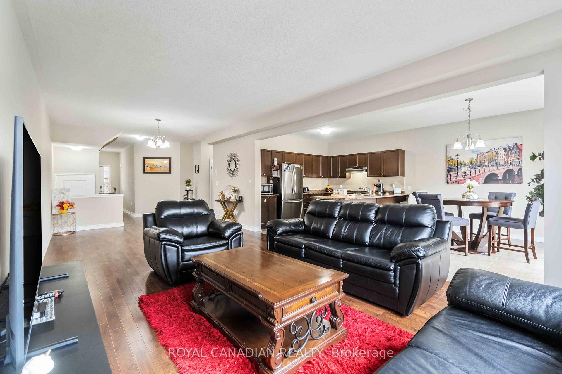 Photo 9 of 92 Bethune Avenue, Hamilton, Rural Glanbrook — HOMEH