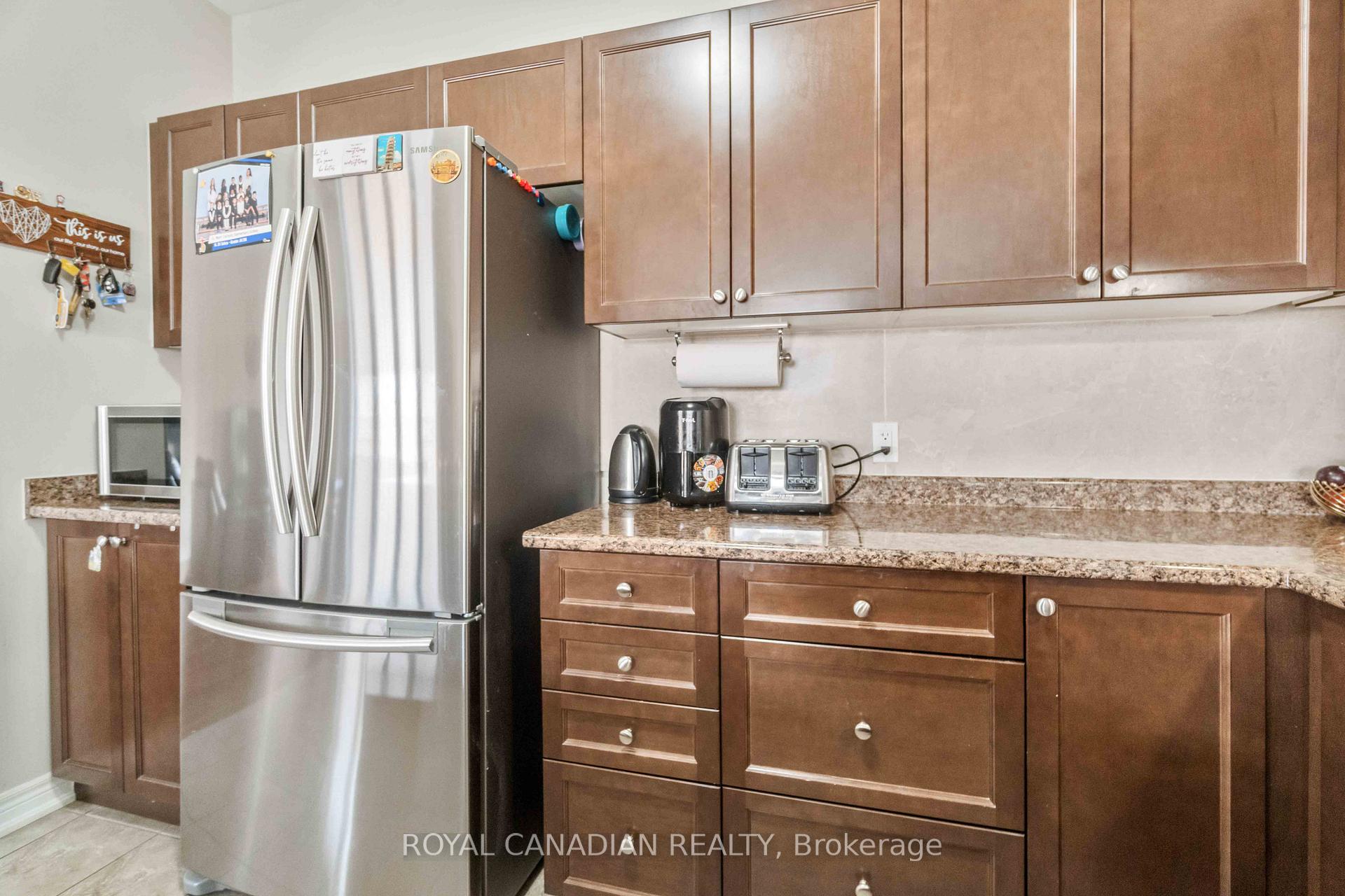 Photo 16 of 92 Bethune Avenue, Hamilton, Rural Glanbrook — HOMEH