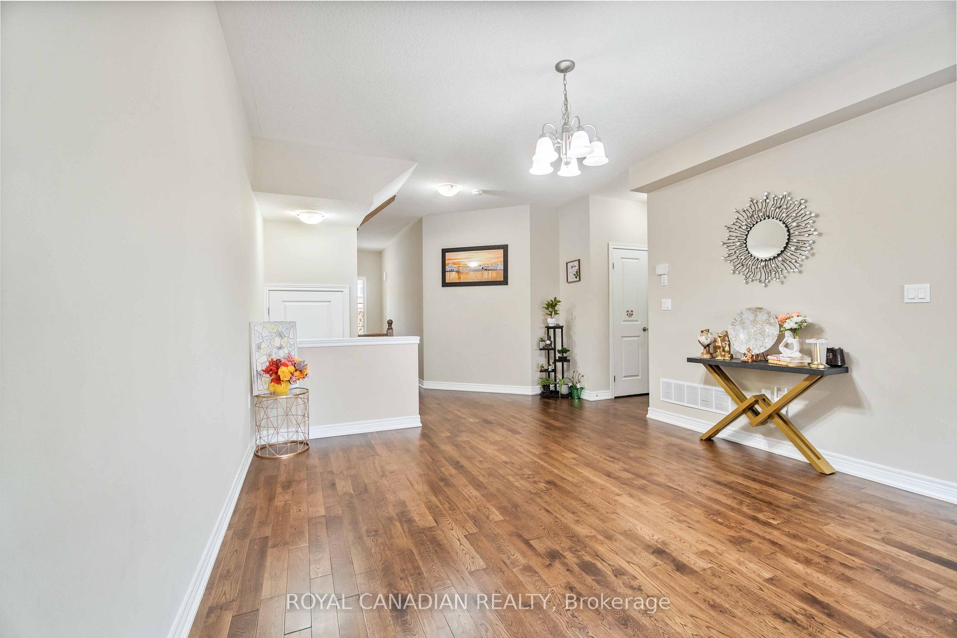 Photo 25 of 92 Bethune Avenue, Hamilton, Rural Glanbrook — HOMEH