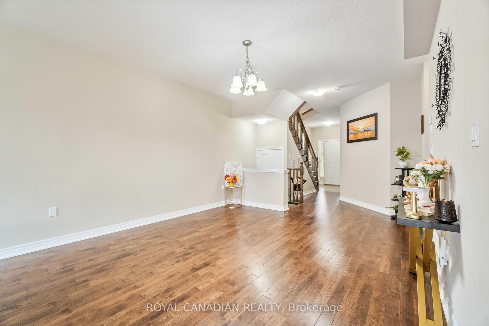 Photo 26 of 92 Bethune Avenue, Hamilton, Rural Glanbrook — HOMEH