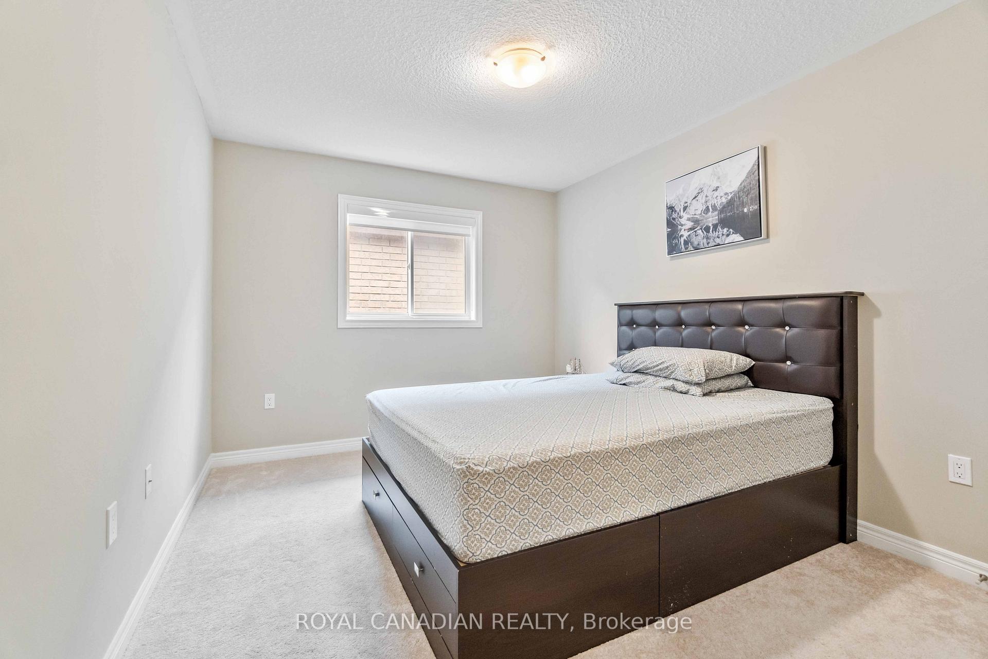 Photo 33 of 92 Bethune Avenue, Hamilton, Rural Glanbrook — HOMEH