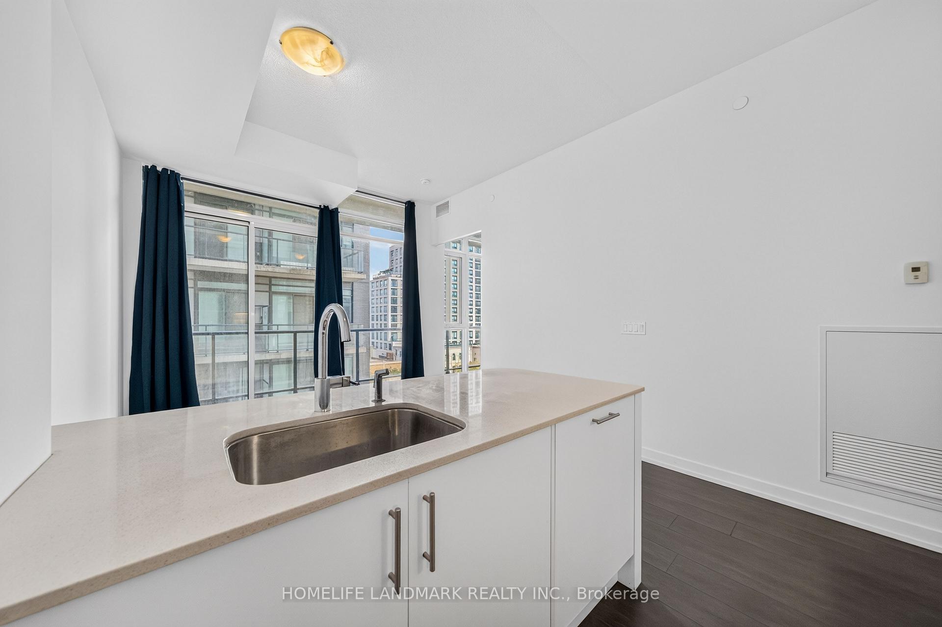 Photo 15 of Unit 705, 297 College Street, Toronto, Kensington-Chinatown — HOMEH