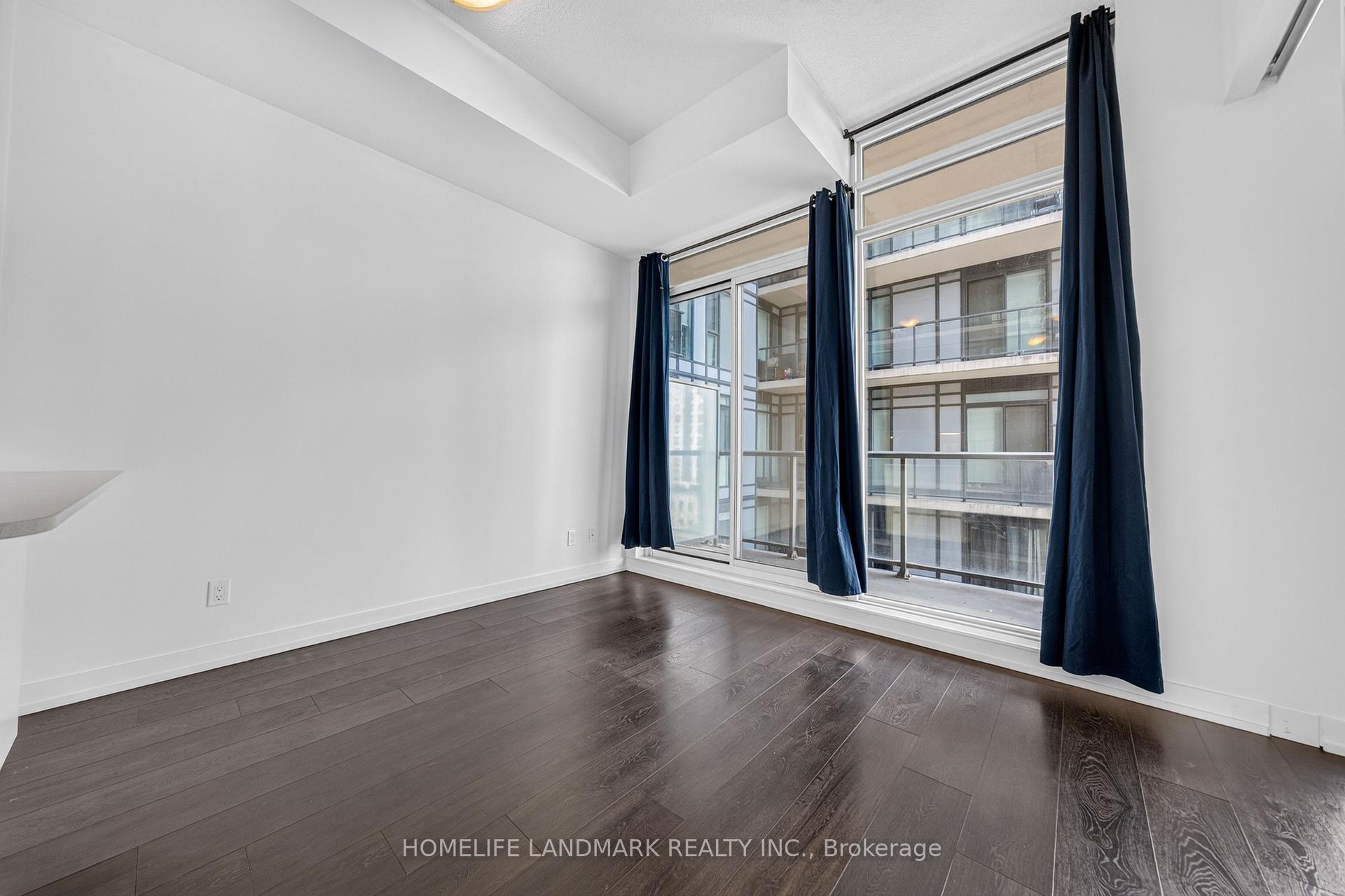 Photo 16 of Unit 705, 297 College Street, Toronto, Kensington-Chinatown — HOMEH