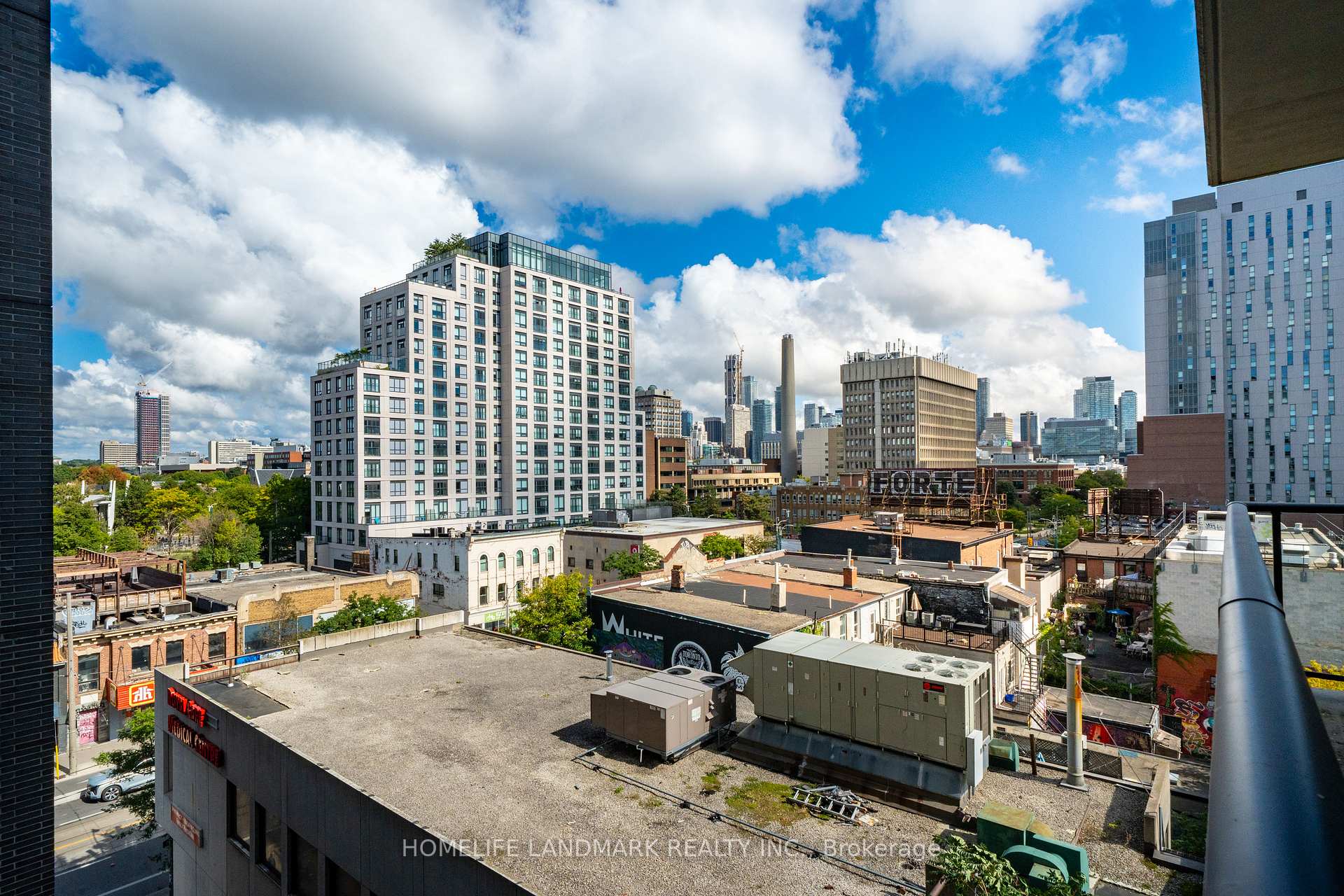 Photo 27 of Unit 705, 297 College Street, Toronto, Kensington-Chinatown — HOMEH