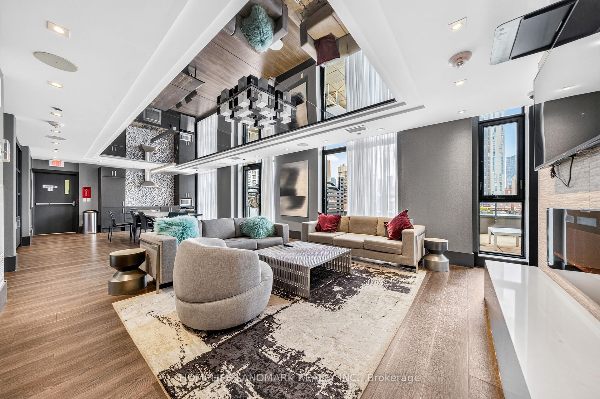 Photo 32 of Unit 705, 297 College Street, Toronto, Kensington-Chinatown — HOMEH