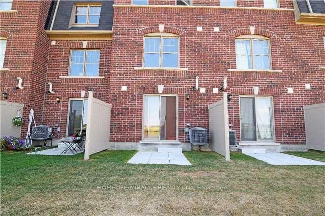 Photo 11 of 30 Battalion Road, Brampton, Northwest Brampton — HOMEH