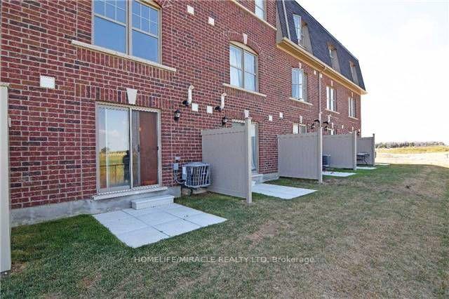 Photo 12 of 30 Battalion Road, Brampton, Northwest Brampton — HOMEH