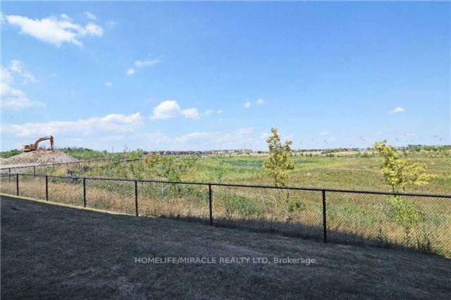 Photo 13 of 30 Battalion Road, Brampton, Northwest Brampton — HOMEH