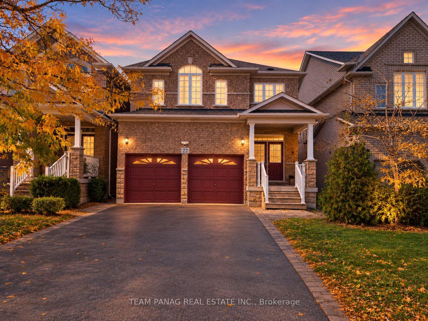 Photo 2 of 22 Bellflower Lane, Brampton, Bramalea North Industrial — HOMEH