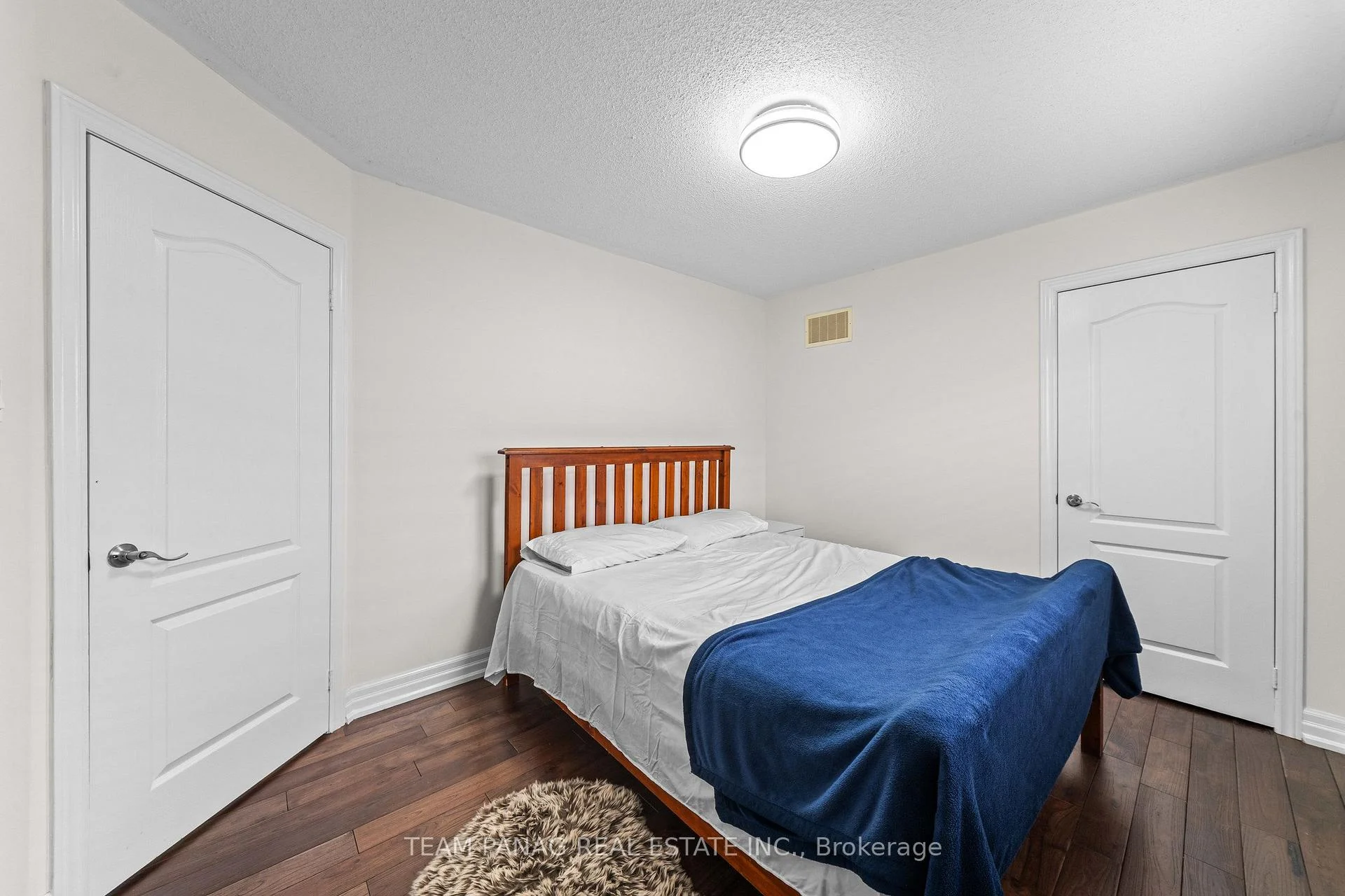 Photo 28 of 22 Bellflower Lane, Brampton, Bramalea North Industrial — HOMEH