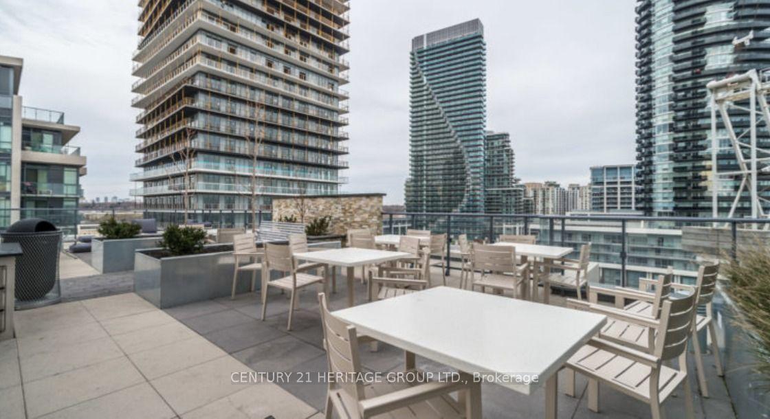 Photo 8 of Unit 1207, 59 Annie Craig Drive, Etobicoke, Mimico — HOMEH