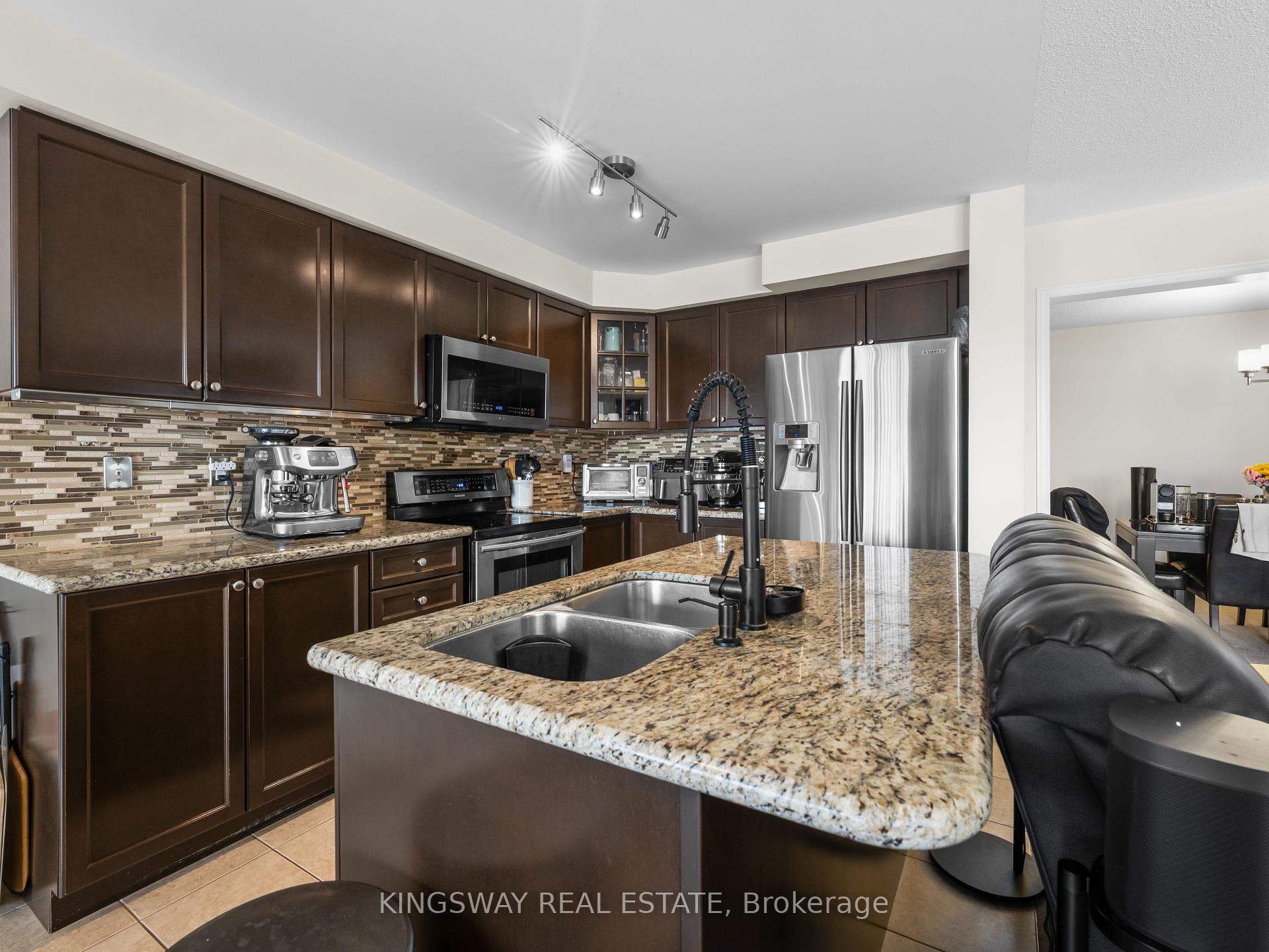 Photo 10 of 57 Harbourside Drive, Whitby, Port Whitby — HOMEH