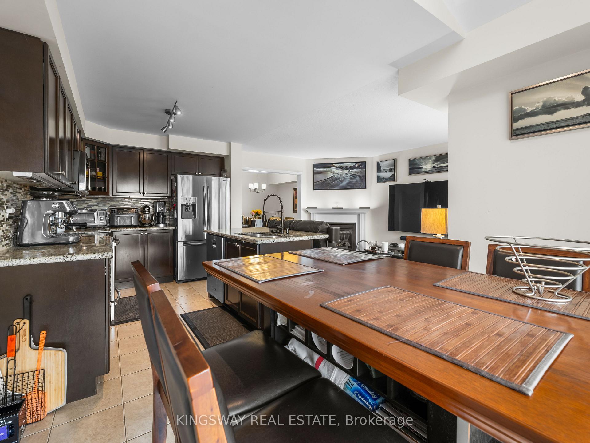 Photo 11 of 57 Harbourside Drive, Whitby, Port Whitby — HOMEH