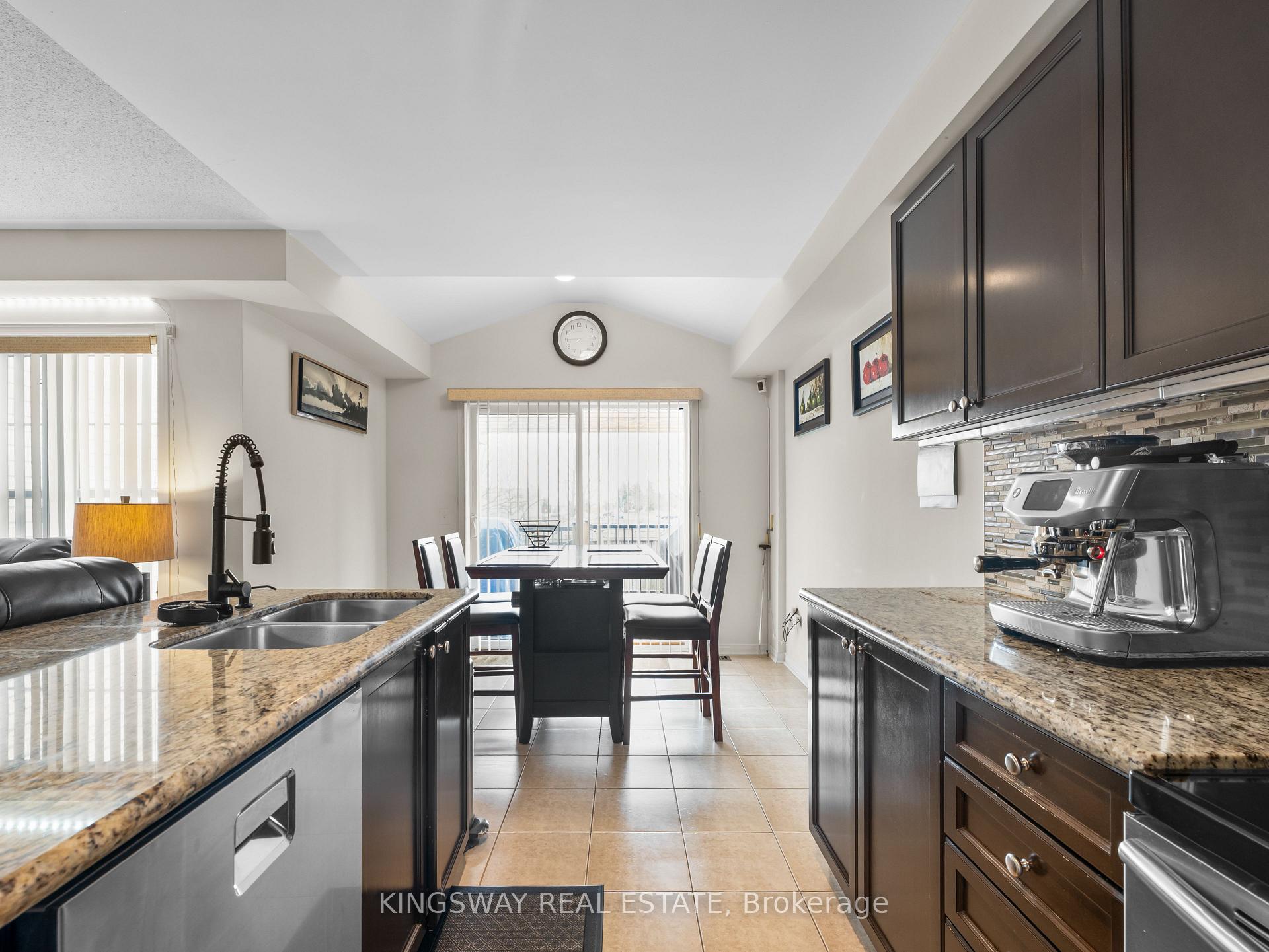 Photo 12 of 57 Harbourside Drive, Whitby, Port Whitby — HOMEH
