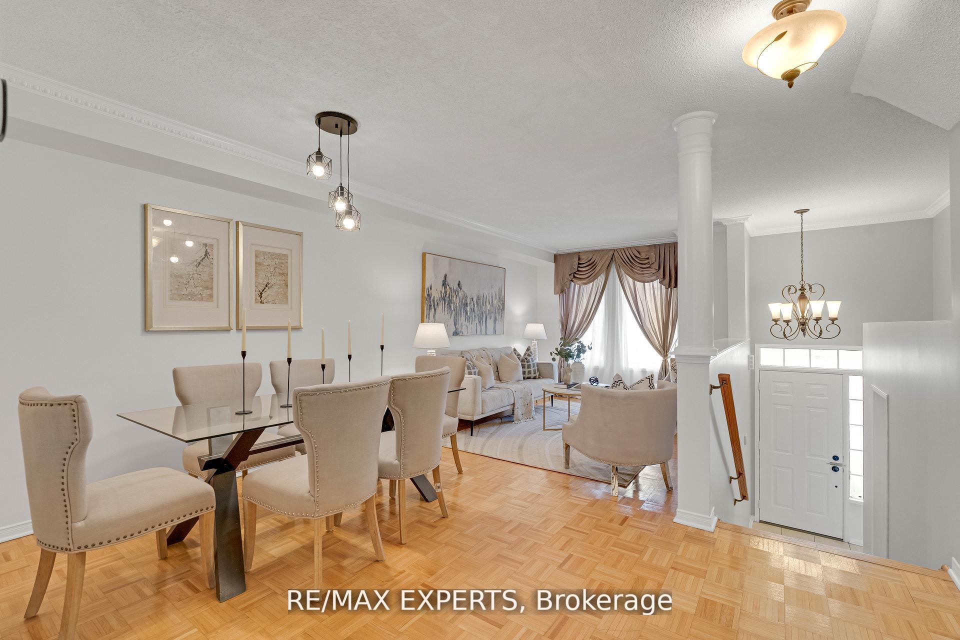Photo 5 of Unit 61, 19 Foxchase Avenue, Vaughan, East Woodbridge — HOMEH
