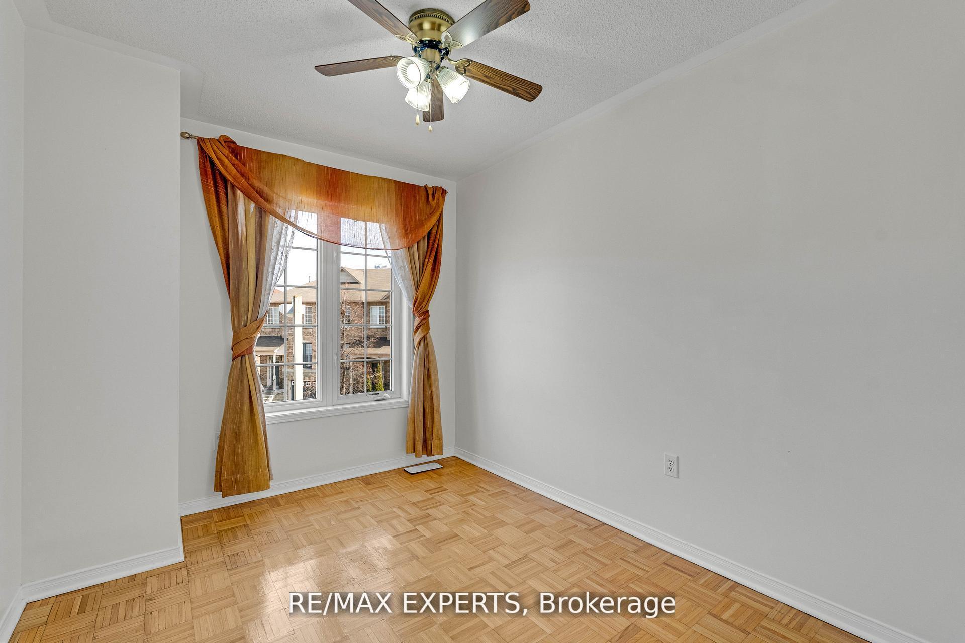Photo 25 of Unit 61, 19 Foxchase Avenue, Vaughan, East Woodbridge — HOMEH