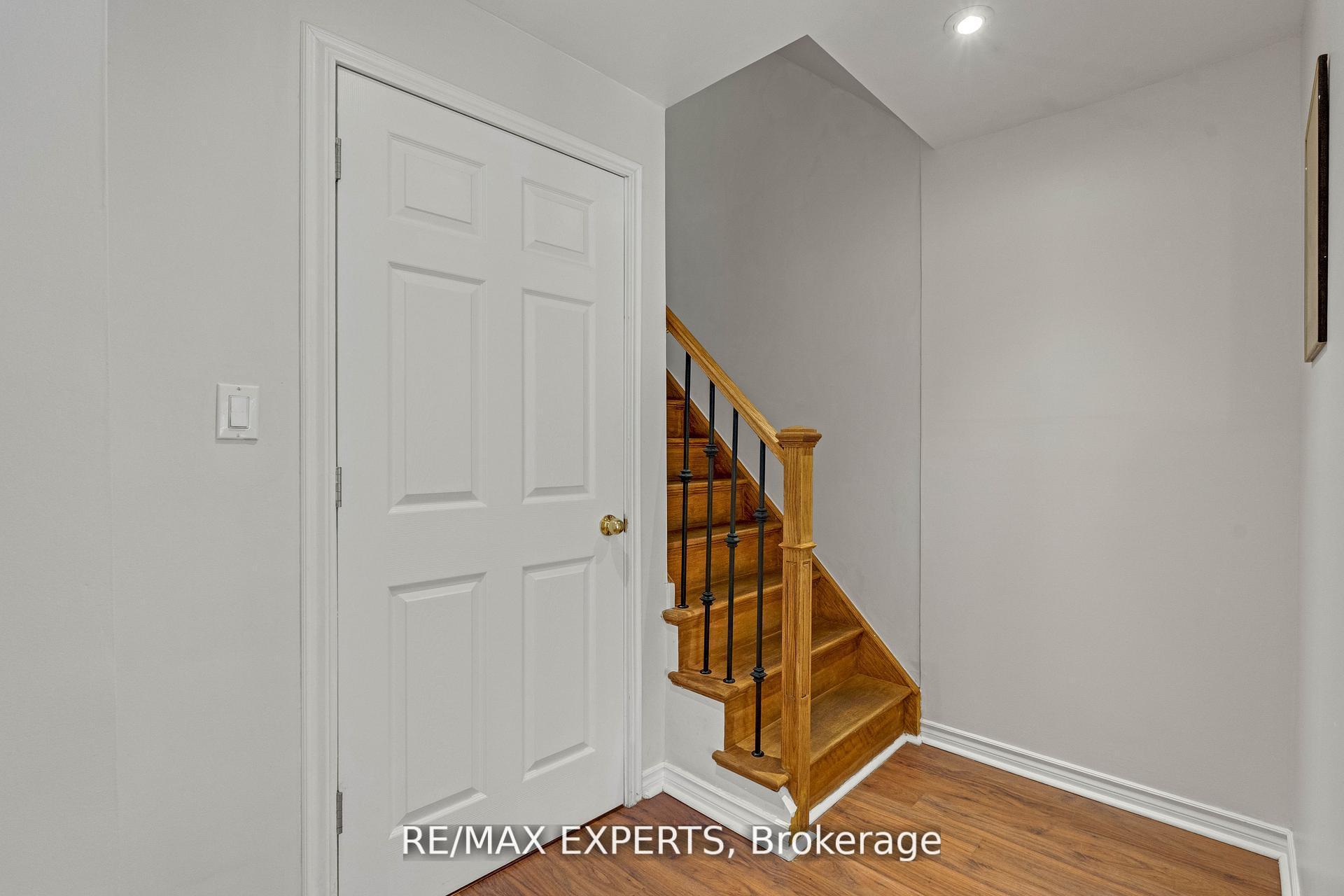 Photo 28 of Unit 61, 19 Foxchase Avenue, Vaughan, East Woodbridge — HOMEH