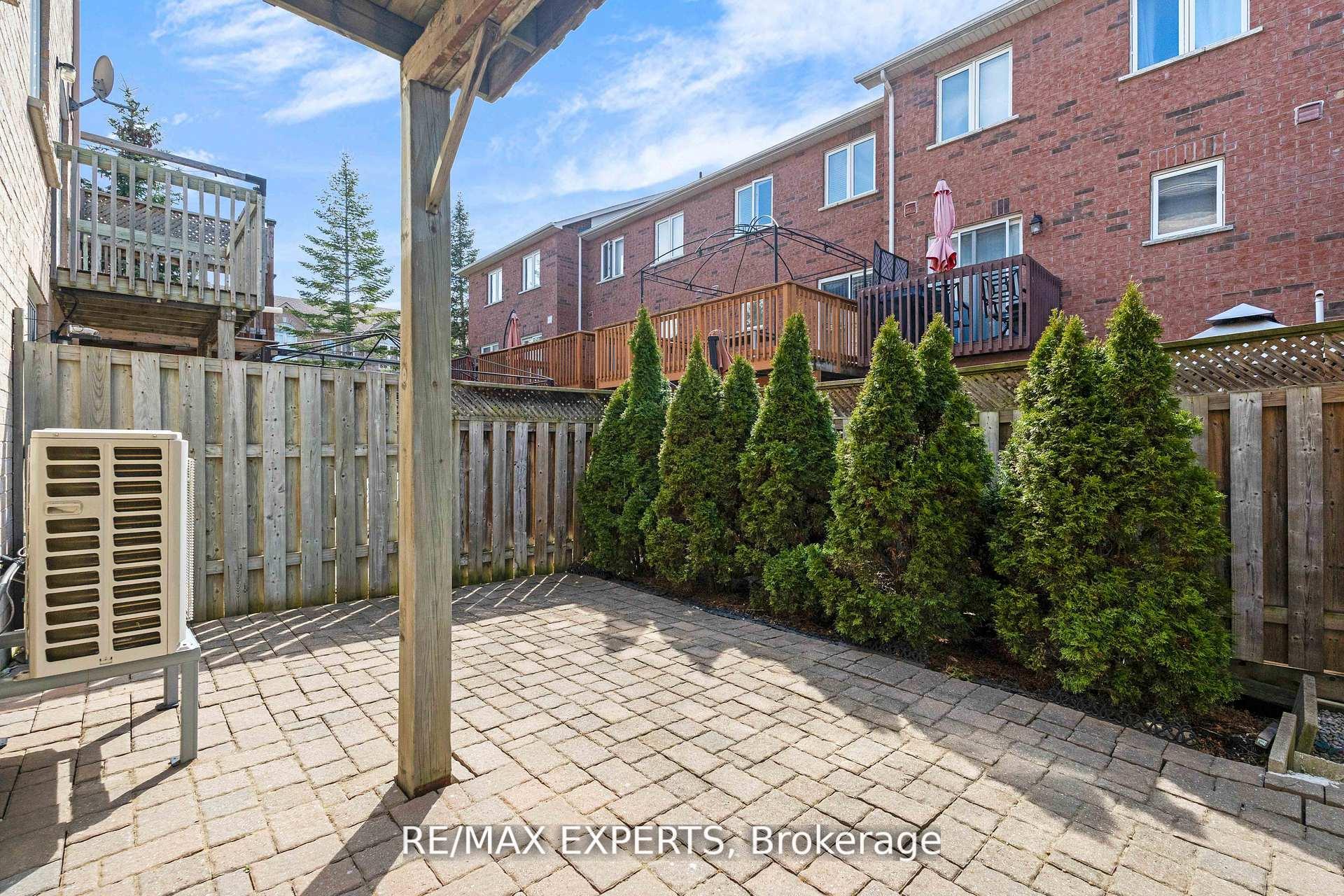 Photo 33 of Unit 61, 19 Foxchase Avenue, Vaughan, East Woodbridge — HOMEH