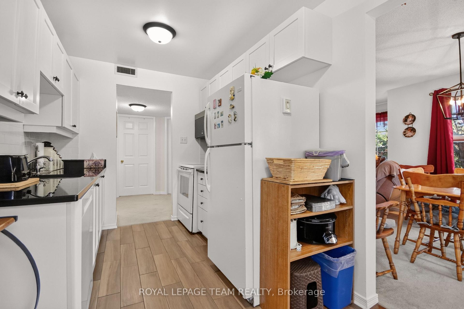Photo 12 of Unit 201, 40 Pearl Street, Smiths Falls, Smiths Falls — HOMEH