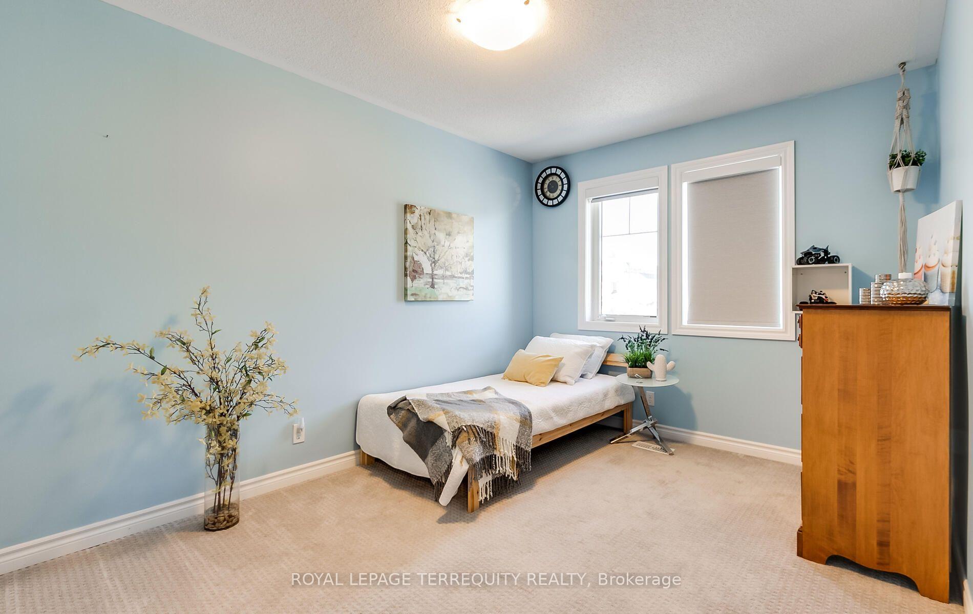 Photo 16 of 95 Nearco Gate, Oshawa, Windfields — HOMEH