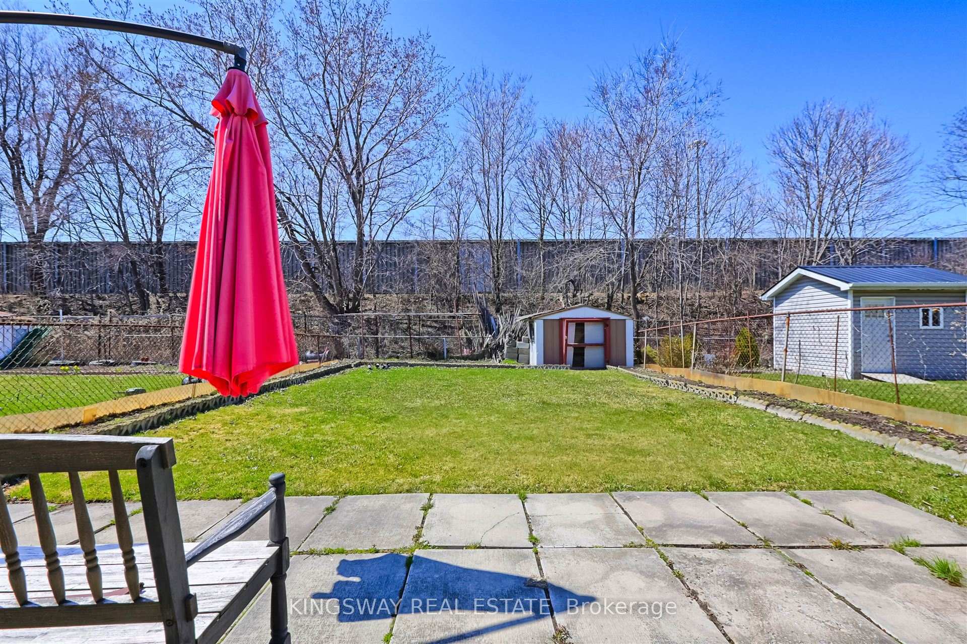 Photo 12 of 184 Edmonton Drive, North York, Pleasant View — HOMEH