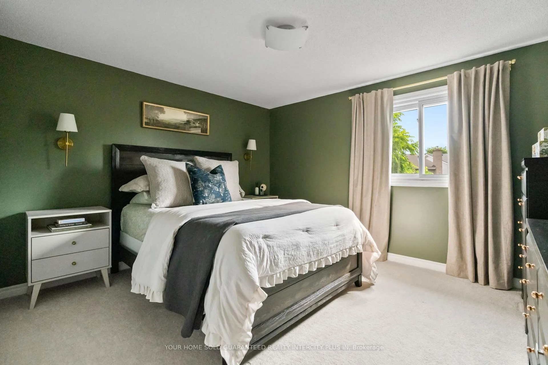 Photo 26 of 13 Capri Street, Thorold, Confederation Heights — HOMEH