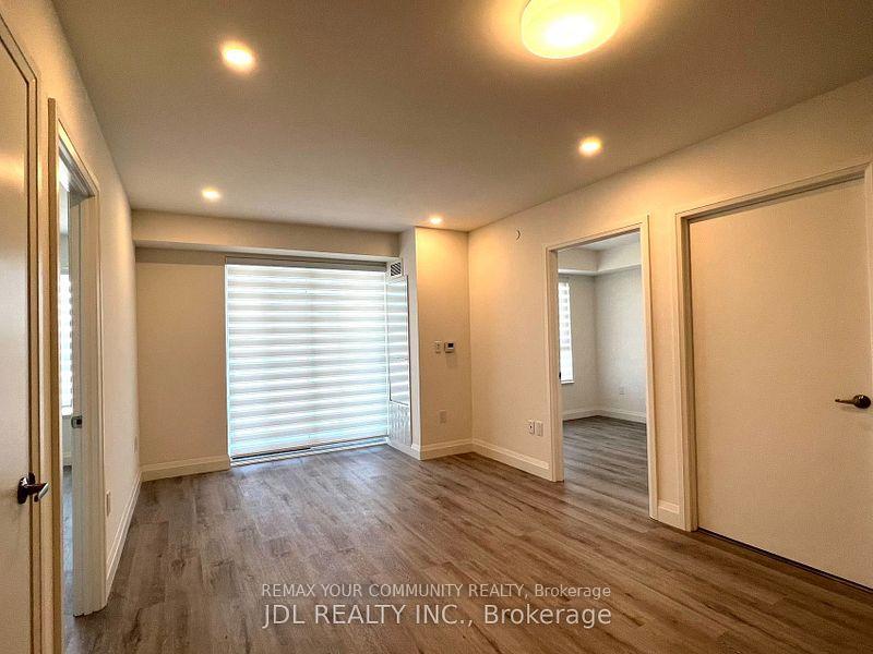 Photo 2 of Unit 811, 58 Lakeside Terrace, Barrie, Little Lake — HOMEH