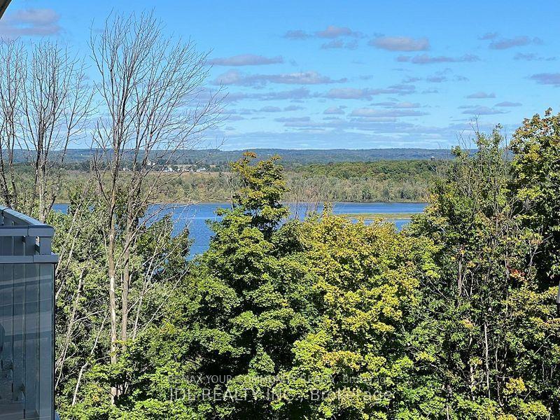Photo 11 of Unit 811, 58 Lakeside Terrace, Barrie, Little Lake — HOMEH