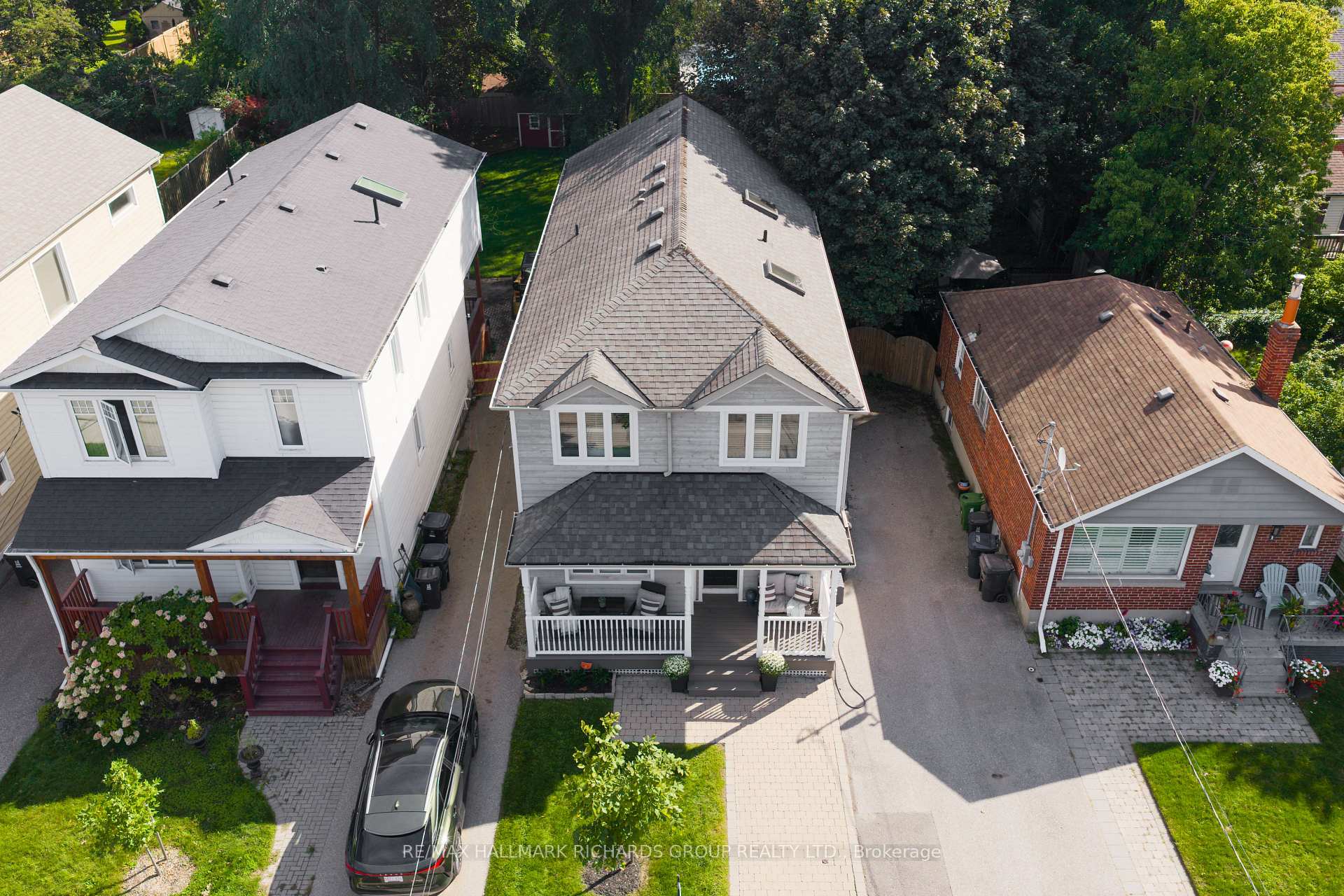 Photo 4 of 3 Phenix Drive, Scarborough, Birchcliffe-Cliffside — HOMEH