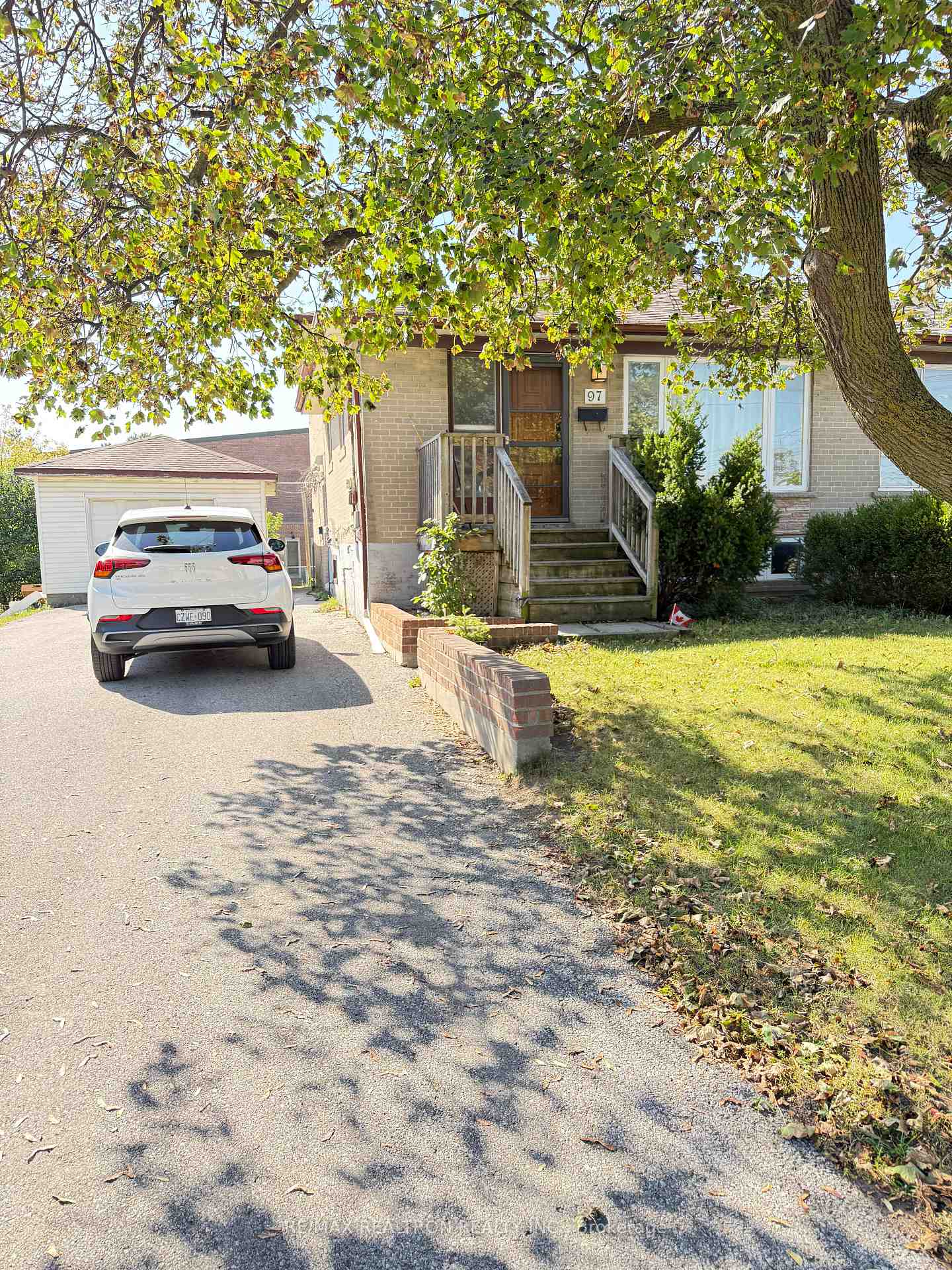 Photo 1 of Unit Lower, 97 Post Road, Brampton, Brampton North — HOMEH