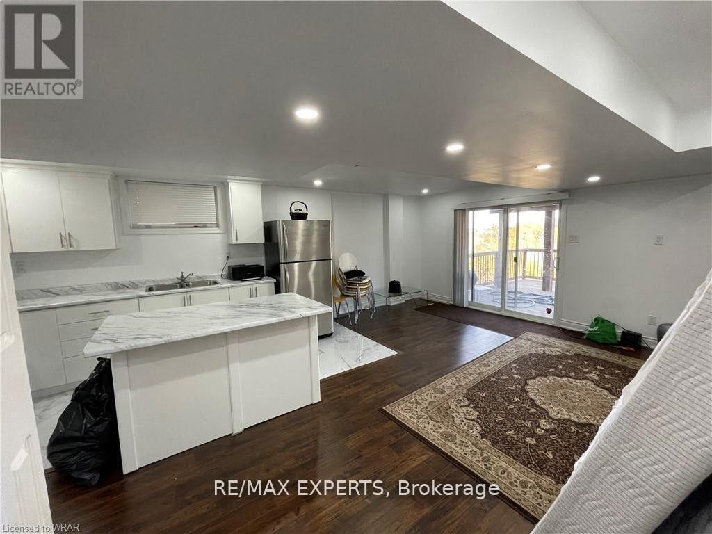 Photo 3 of 87 Newcastle Drive W, Kitchener, Huron Park — HOMEH