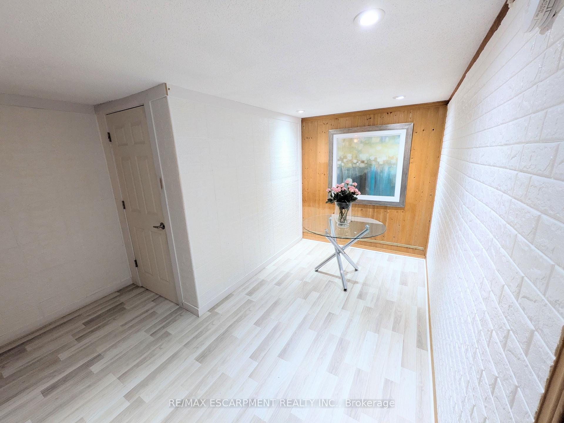 Photo 17 of Unit 1, 22 Riverdale Drive, Hamilton, Riverdale — HOMEH