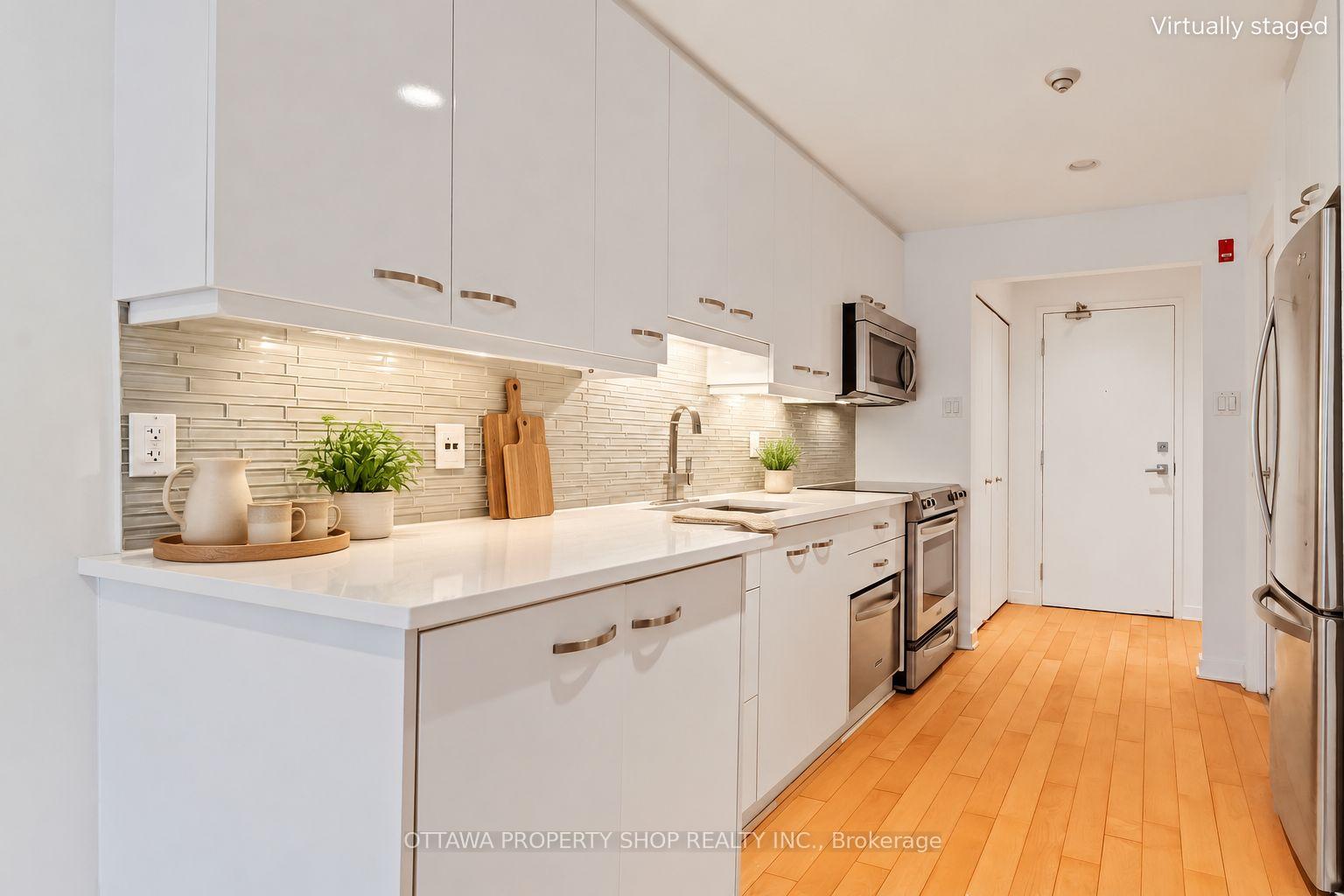 Photo 6 of Unit 15, 202 St Patrick Street, Ottawa, Lower Town/Byward Market — HOMEH