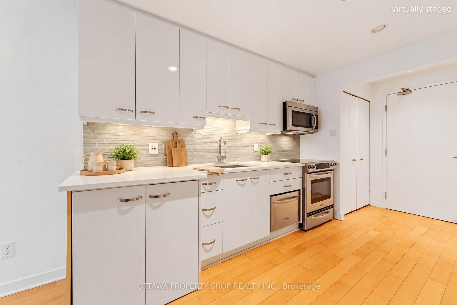 Photo 7 of Unit 15, 202 St Patrick Street, Ottawa, Lower Town/Byward Market — HOMEH