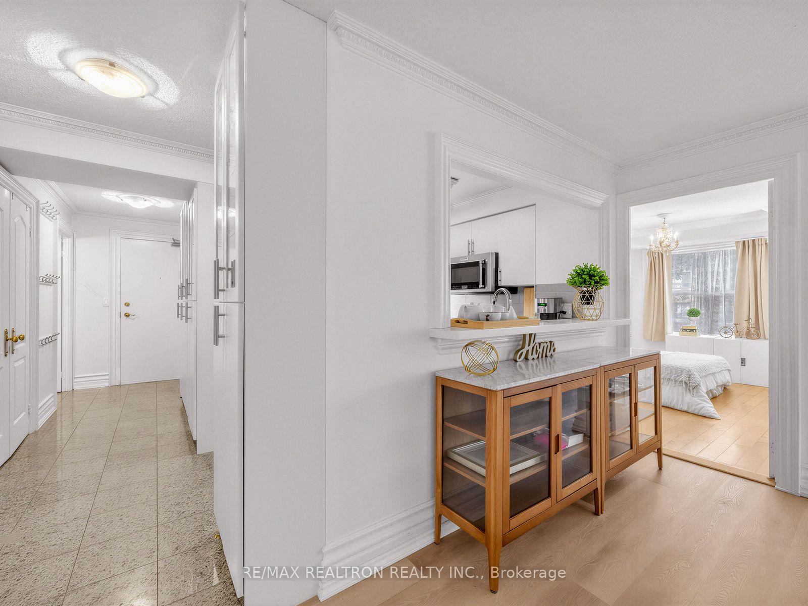 Photo 15 of Unit 302, 800 Spadina Road, Toronto, Forest Hill South — HOMEH