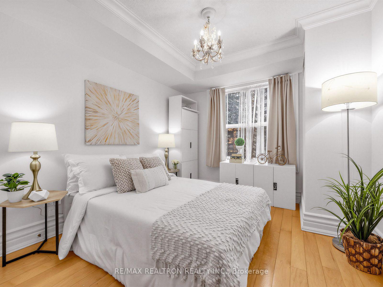 Photo 19 of Unit 302, 800 Spadina Road, Toronto, Forest Hill South — HOMEH